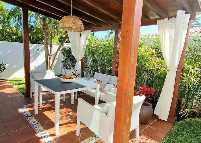 Porches D40 By Pride Holiday home
